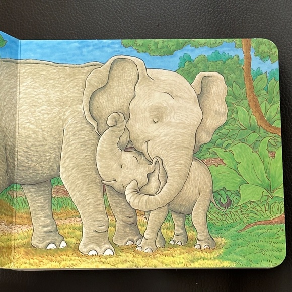 HUG Jez Alborough Baby Board Book Animal Friends - Picture 5 of 16